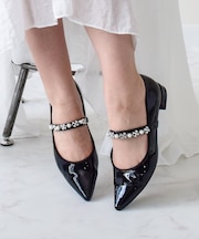 【BRIDGET BIRKIN】キラキラストラップポインテッドパンプス