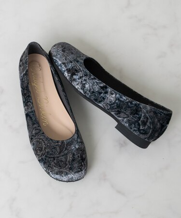 【BRIDGET BIRKIN】オブリークバレエシューズ