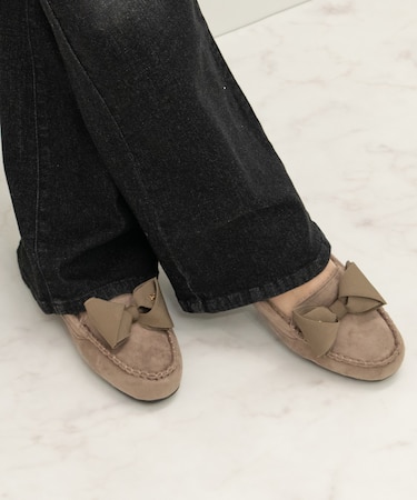 【BRIDGET BIRKIN】グログランリボンモカシンシューズ