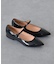 【INTER-CHAUSSURES】ポインテッドトウストラップパンプス
