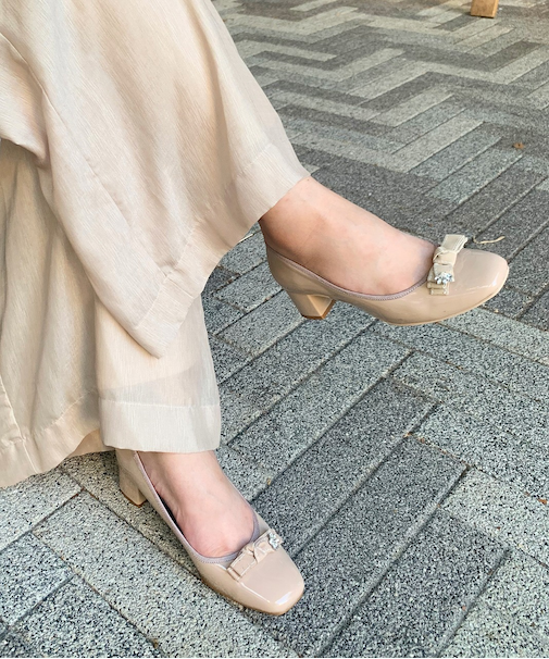 【BRIDGET BIRKIN】リボンビジューフラワーパンプス