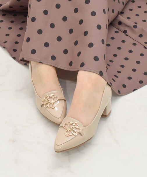 【BRIDGET BIRKIN】ロゴパーツパンプス