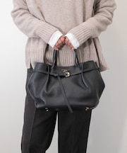 【CHRISTIAN VILLA】シュリンクレザーハンドバッグ