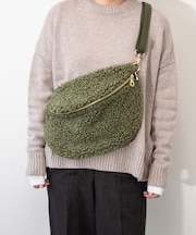 【Andrea Cardone】レザーストラップボアショルダーバッグ