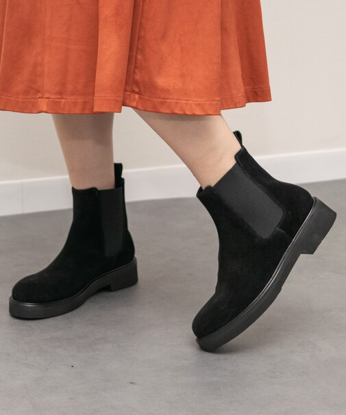 【PASCUCCI】ラウンドトウサイドゴアブーツ