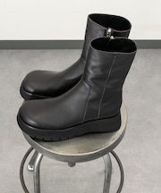 【EMILE】オブリークトウ厚底ショートブーツ