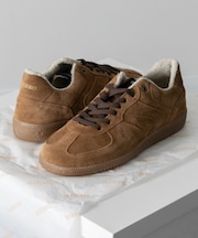 【VERBENAS】ローカットガムソールスニーカー