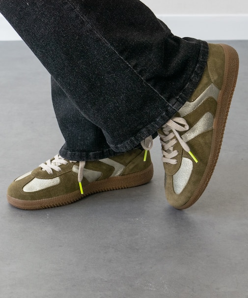 【VERBENAS】ローカットガムソールスニーカー