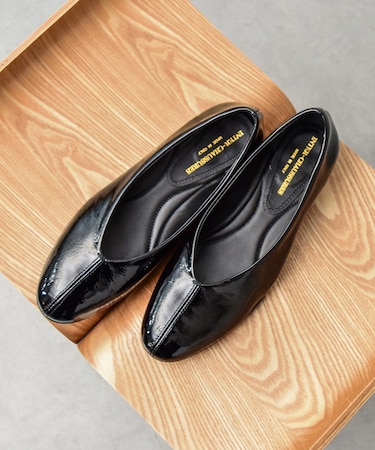 【INTER-CHAUSSURES】ラウンドトウセンターシームパンプス