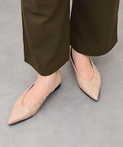 【INTER-CHAUSSURES】ポインテッドトウギャザーパンプス