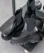 【INTER-CHAUSSURES】ボリュームソールサイドゴアブーツ