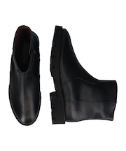 【INTER-CHAUSSURES】ラウンドトウ厚底ショートブーツ
