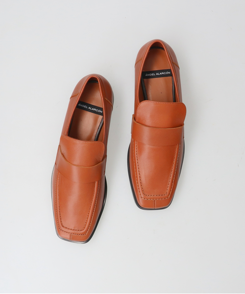 ANGEL ALARCON】スクエアトウモカシューズ｜ブリジット バーキン