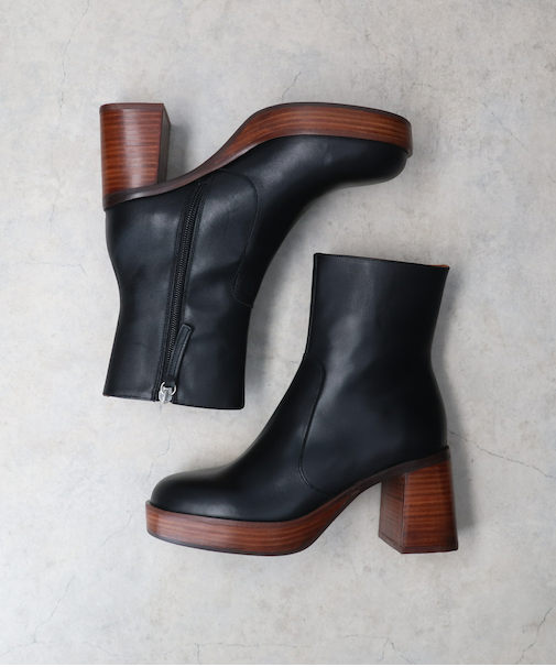 【ANGEL ALARCON】プラットフォームショートブーツ