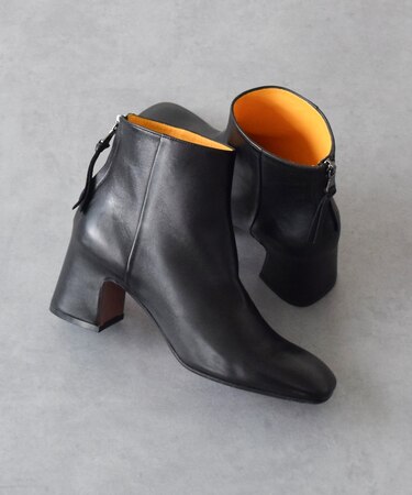 【mara bini】カバードヒールバックジップショートブーツ