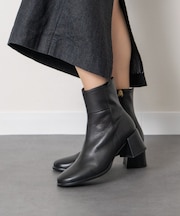 【ANGEL ALARCON】ラウンドトウベーシックショートブーツ