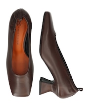 【FABIO RUSCONI】スクエアトウセンターシームパンプス