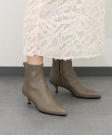 【FABIO RUSCONI】ポインテッドトウプレーンショートブーツ