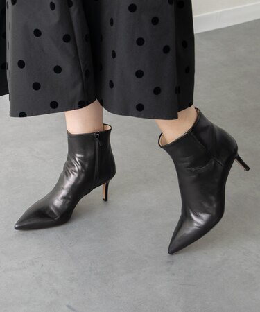 【FABIO RUSCONI】ポインテッドトウピンヒールブーツ