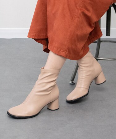 【FABIO RUSCONI】ラウンドトウストレッチショートブーツ