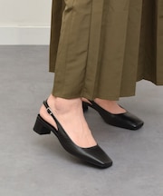 【INTER-CHAUSSURES】スクエアトウバックバンドパンプス