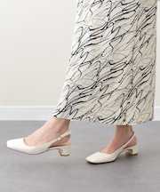 【INTER-CHAUSSURES】スクエアトウバックバンドパンプス
