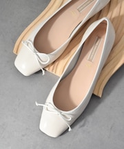 【INTER-CHAUSSURES】リボン付きスクエアフラットパンプス