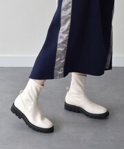 【ROUND ABOUT】軽量タンクストレッチショートブーツ