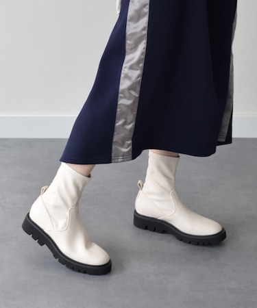 【ROUND ABOUT】軽量タンクストレッチショートブーツ