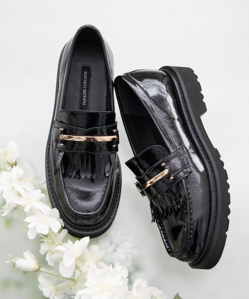 【PARADIS COULEUR】メタルバーフリンジローファー