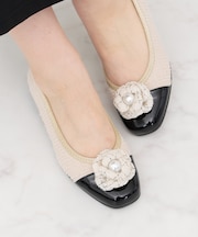 【BRIDGET BIRKIN WALK】フラワーパールウォーキングパンプス