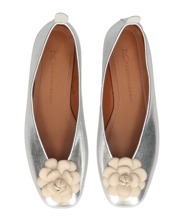 【FABIO RUSCONI】ラウンドトウVカットカメリアバレエ