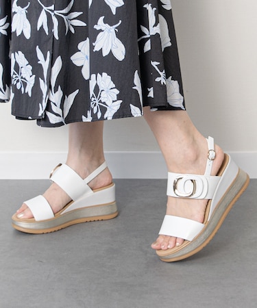【INTER-CHAUSSURES】バックルウエッジサンダル