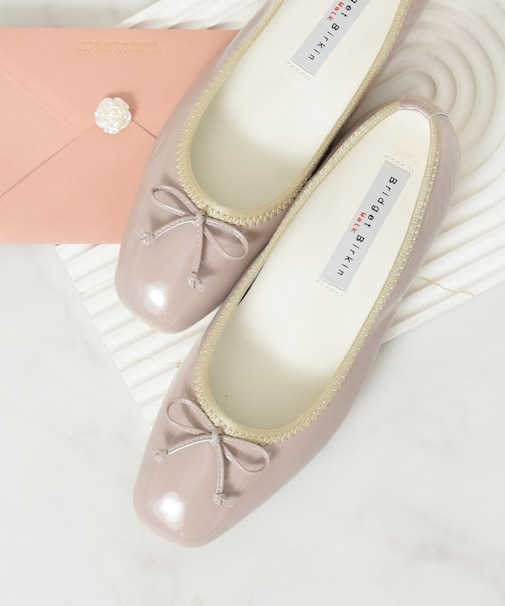 【Bridget Birkin Walk】シンプルリボンバレエパンプス
