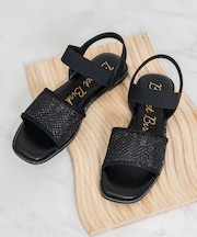 【Bridget Birkin】ピースビジューキラキラサンダル