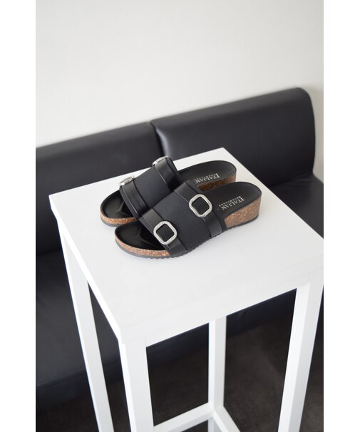【ITALIAN SHOEMAKERS】ダブルベルトフットベッドサンダル