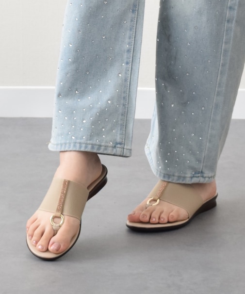 【ITALIAN SHOEMAKERS】センターラインストーントングサンダル