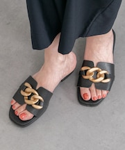 【Oh my Sandals】メタルオーナメントミュールサンダル