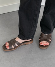 【Oh my Sandals】フラットレザーミュールサンダル