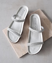 【ITALIAN SHOEMAKERS】ダブルラインストーンクッションインソールサンダル