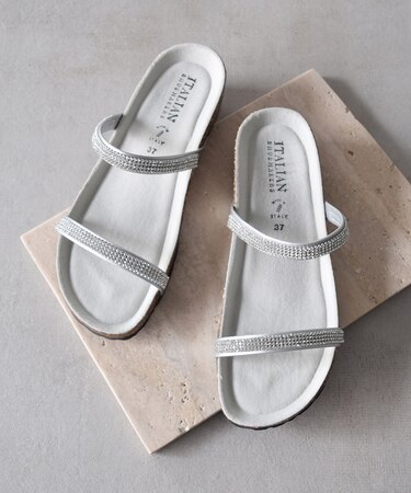 【ITALIAN SHOEMAKERS】ダブルラインストーンクッションインソールサンダル