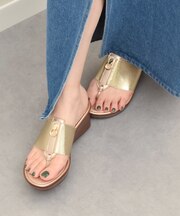 【ITALIAN SHOEMAKERS】メタルモチーフウェッジヒールサンダル