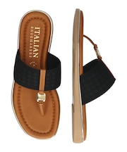 【ITALIAN SHOEMAKERS】メタルアクセントトングサンダル