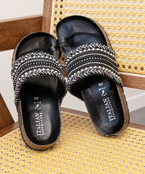 【ITALIAN SHOEMAKERS】トゥリングフラットサンダル