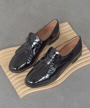 【INTER-CHAUSSURES】エナメルリボンキルトシューズ