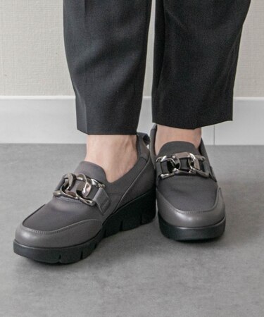 【Round About】チェーンビット厚底スリッポンスニーカー