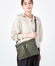 POUCH CROSSBODY グラベルC