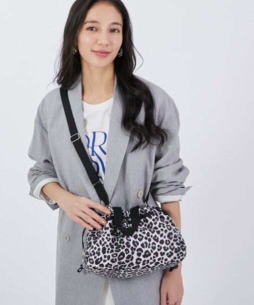 E/W CITY DRAWSTRING BAG  アップタウンレオパード/ブラック