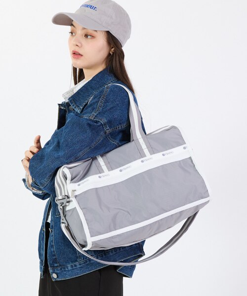 DELUXE MED WEEKENDER スペクテイターブラック DELUXE MED WEEKENDER/スペクテイターブラック / LeSportsac