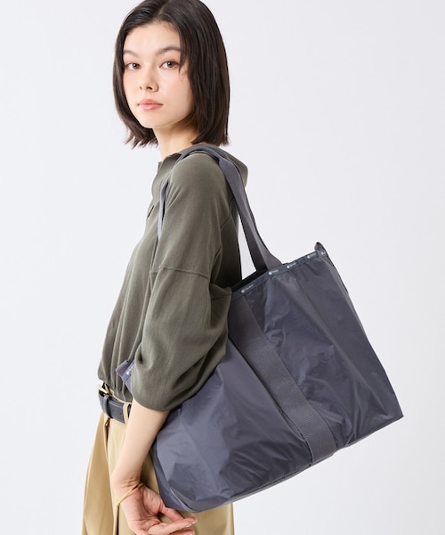 美品 レスポートサック　エッセンシャル　ラージウィークエンダー　シャドウグレーC LeSportsac（レスポートサック）の「CR LARGE WEEKENDER
